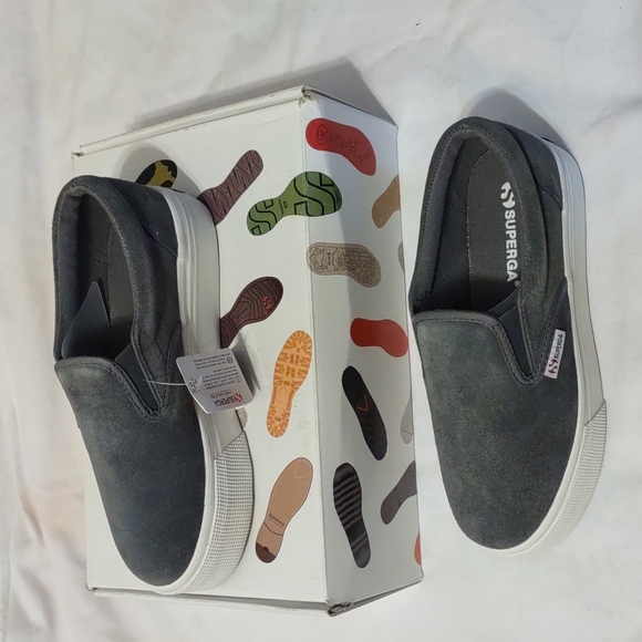 Superga people's shoes of Italy - Picture 6 of 11